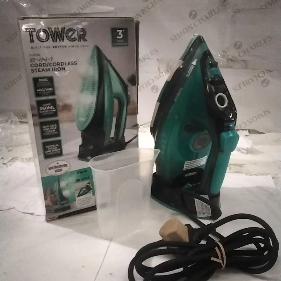 BOXED TOWER 2400W 2 IN 1 CORD/CORDLESS STEAM IRON 