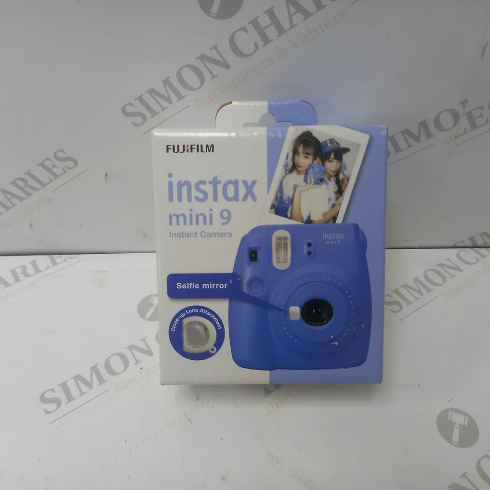 BRAND NEW BOXED FUJIFILM INSTAX MINI 9 INSTANT CAMERA - BLUE