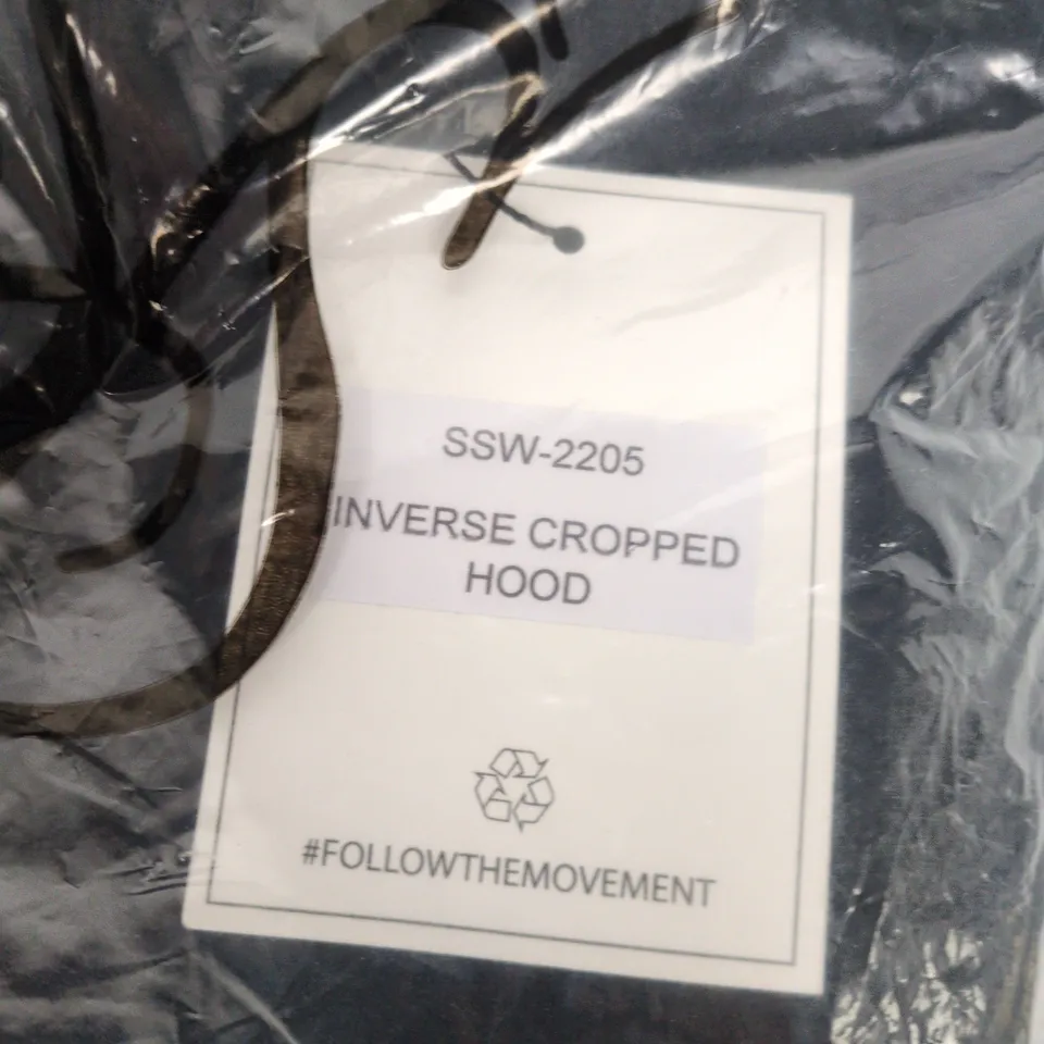 SIKSILK FOLLOW THE MOVEMENT INVERSE CROPPED HOOD SSW-2205 – BLACK