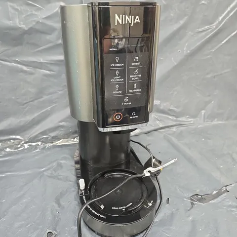 NINJA ICE CREAM MAKER 