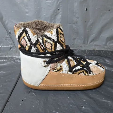 UNBOXED PAIR OF INUIKII PATTERNED SEQUIN BOOTS IN MULTI - SIZE 38