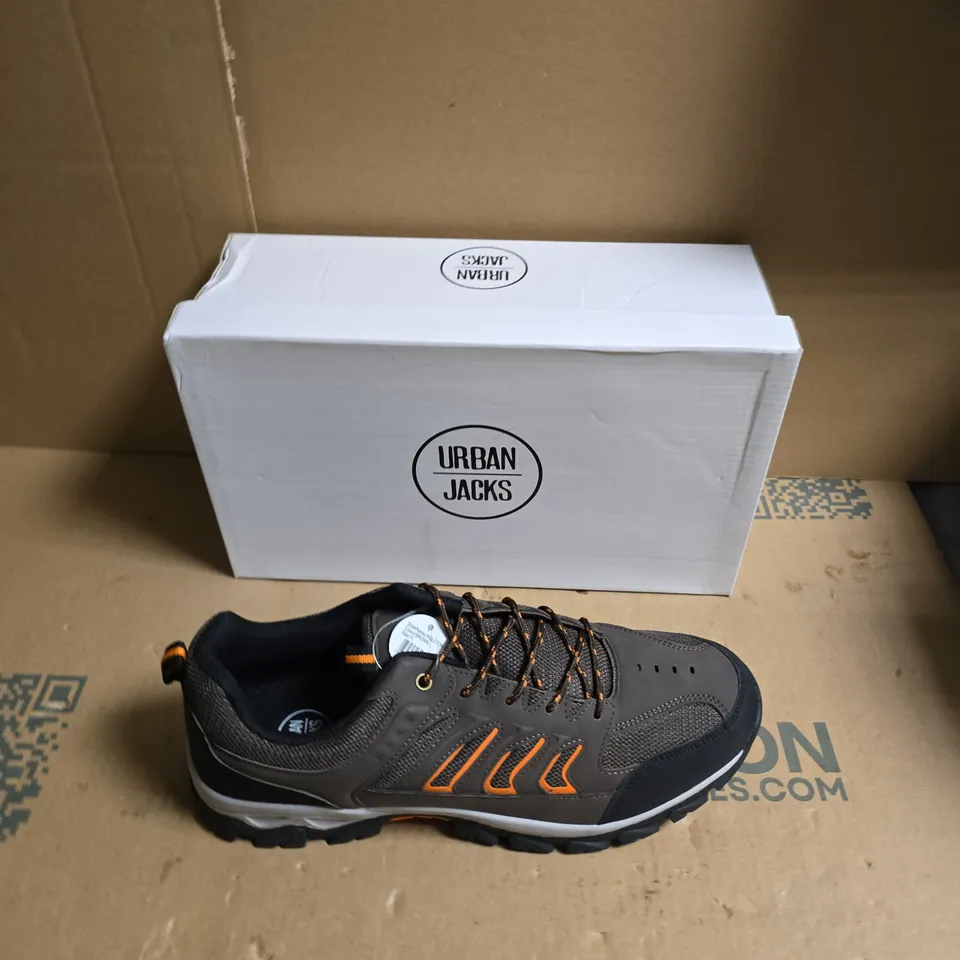 URBAN JACKS MEN'S TRAIL SHOES – GREY/BLACK WITH ORANGE ACCENTS - UK SIZE 11
