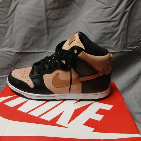 NIKE DUNK LOW SNEAKERS – BLACK/UNIVERSITY GOLD/WHITE, US 9.5 (UK 8.5, EUR 43) – BOXED