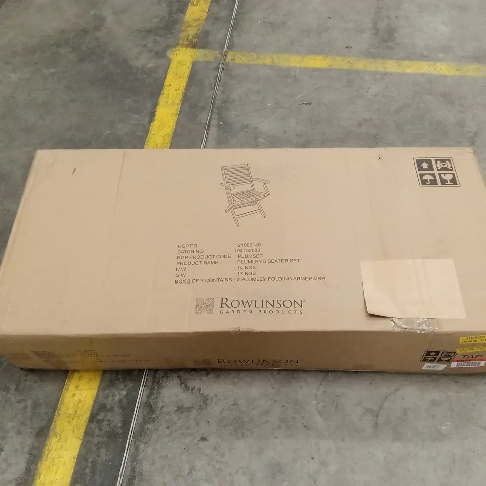 BOXED SET OF 2 PLUMLEY FOLDING GARDEN CHAIRS 