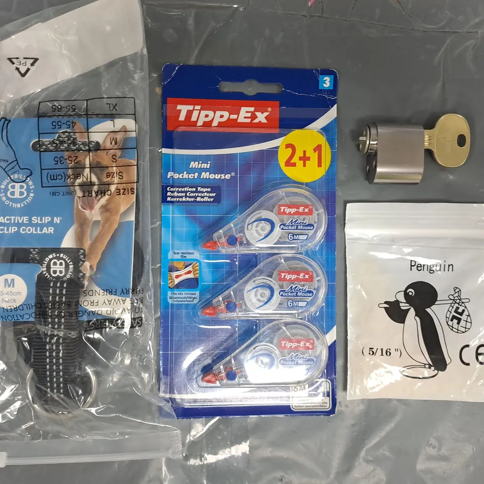 APPROXIMATELY 15 ASSORTED HOUSEHOLD ITEMS