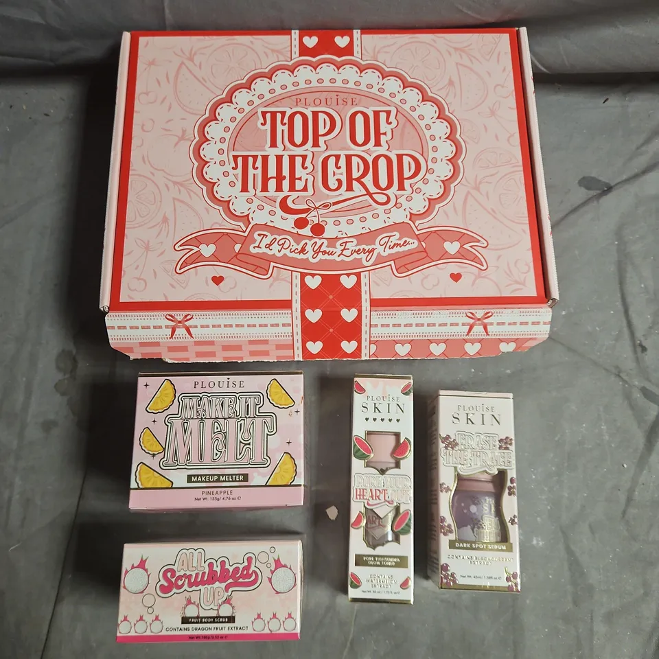 P. LOUISE TOP OF THE CROP 4PCE SKINCARE GIFT SET