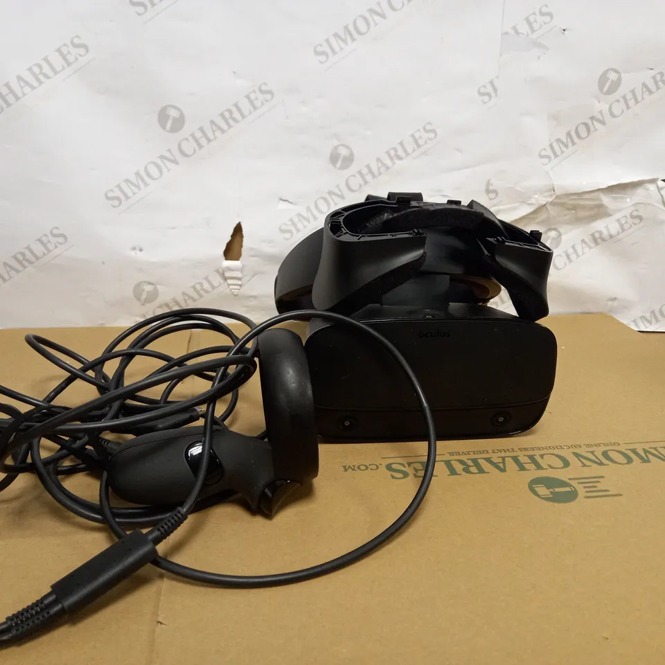 LENOVO OCULUS VR HEADSET