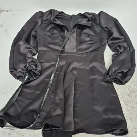 RHOEN WOMEN'S BLACK SATIN DRESS (TAG ATTACHED) - SIZE 10