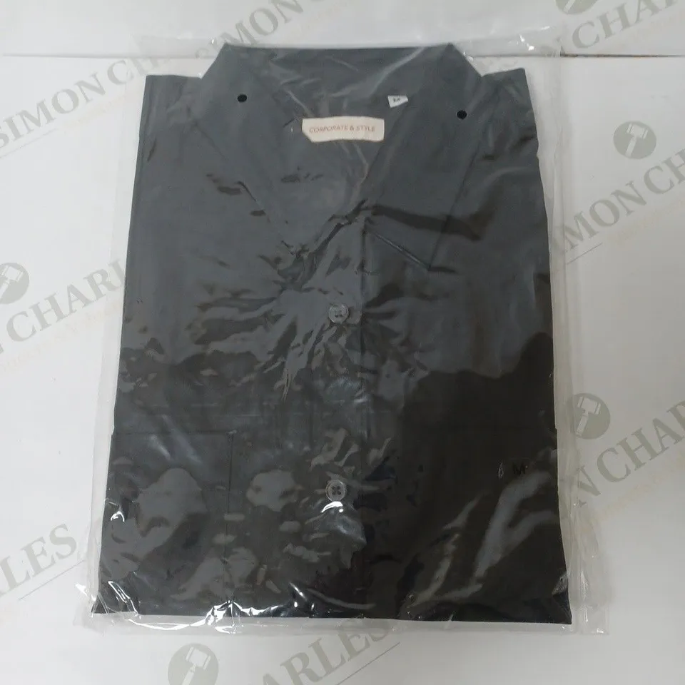SEALED SET OF 8 BRAND NEW CORPORATIVE STYLE BLACK WOMENS SHIRT - M