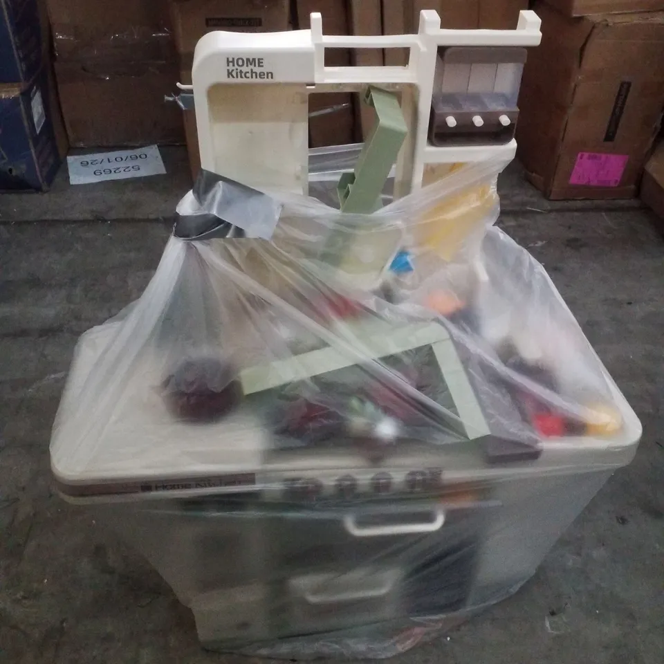 PLAY KITCHEN SET WITH 88PCS KITCHEN ACCESSORIES 