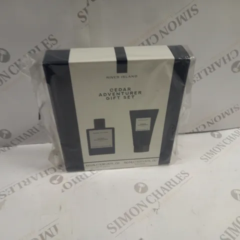 RIVER ISLAND CEDAR ADVENTURE GIFT SET