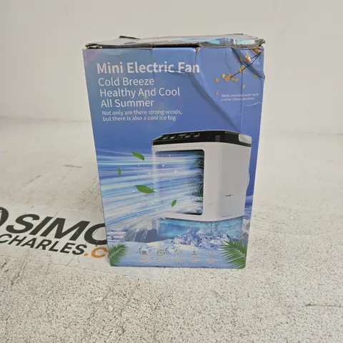 MINI ELECTRIC FAN WITH WATER TANK – PORTABLE DESK FAN 