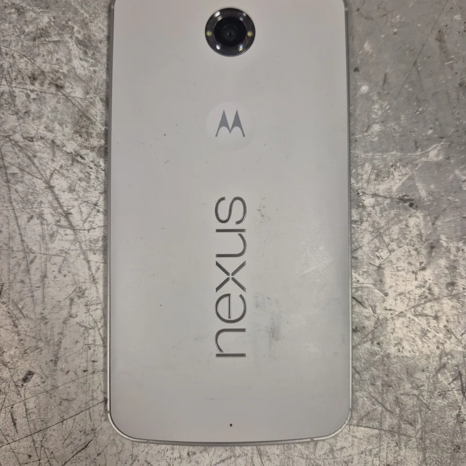 MOTOROLA NEXUS MOBILE PHONE