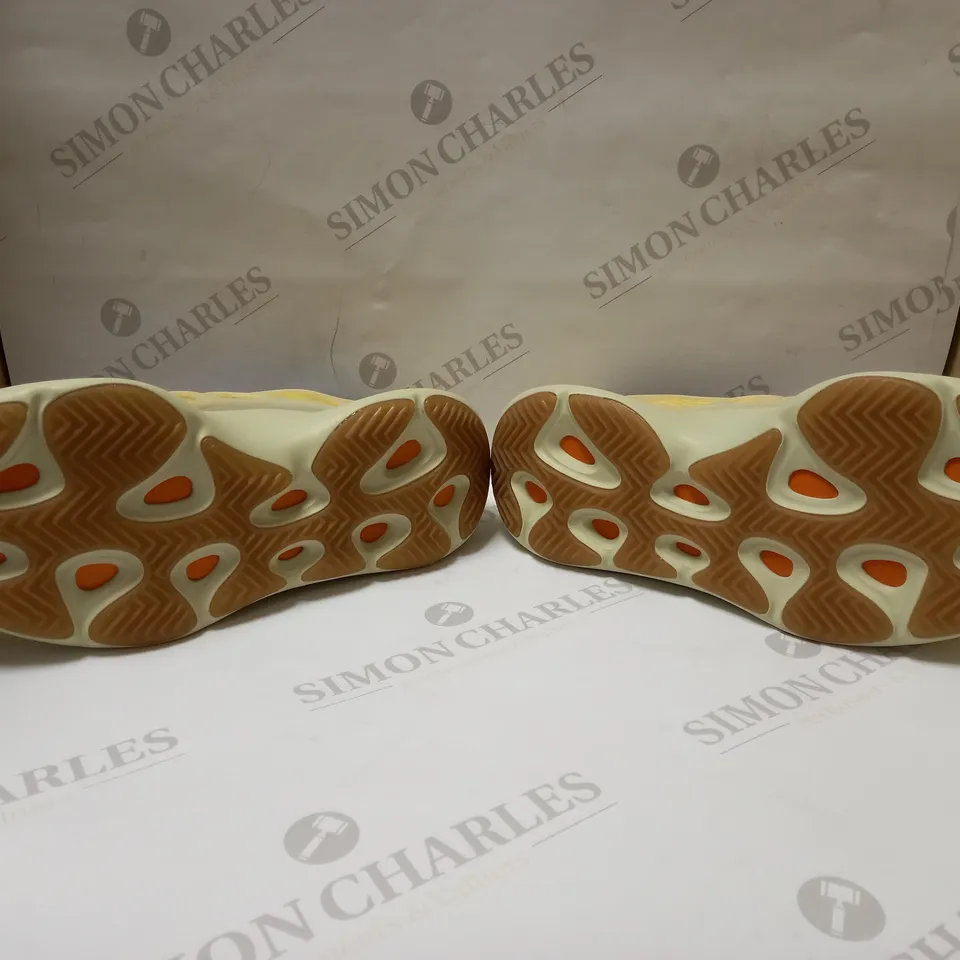 ADIDAS YEEZY 700 V3 SHOES SIZE 11 AND HALF 