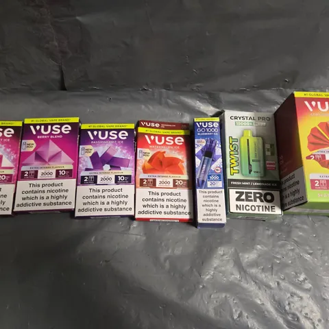 APPROXIMATELY 20 ASSORTED E-CIGARETTE & VAPING ITEMS IN VARIOUS BRANDS