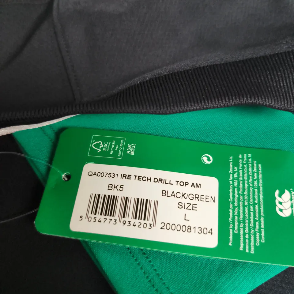 IRELAND RUGBY TRAINING SHIRT - SIZE L