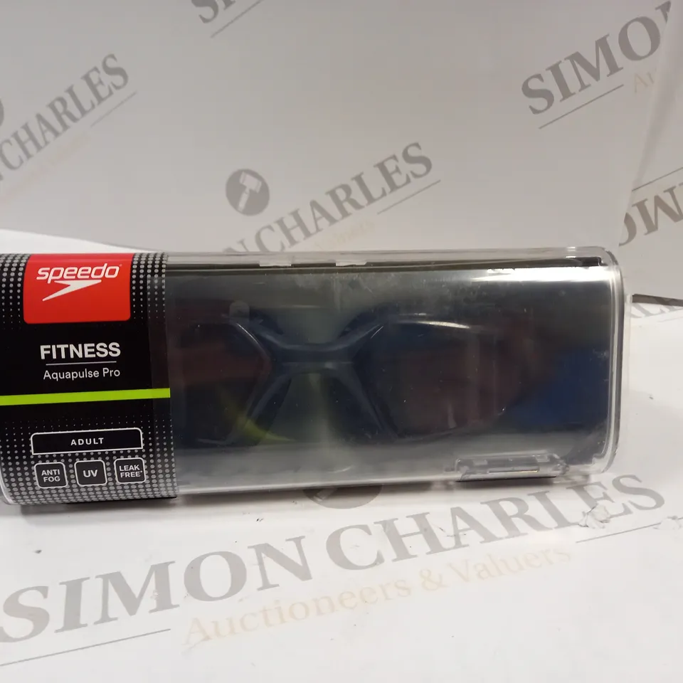 BOXED SPEEDO FITNESS AQUAPULSE PRO GOGGLES 