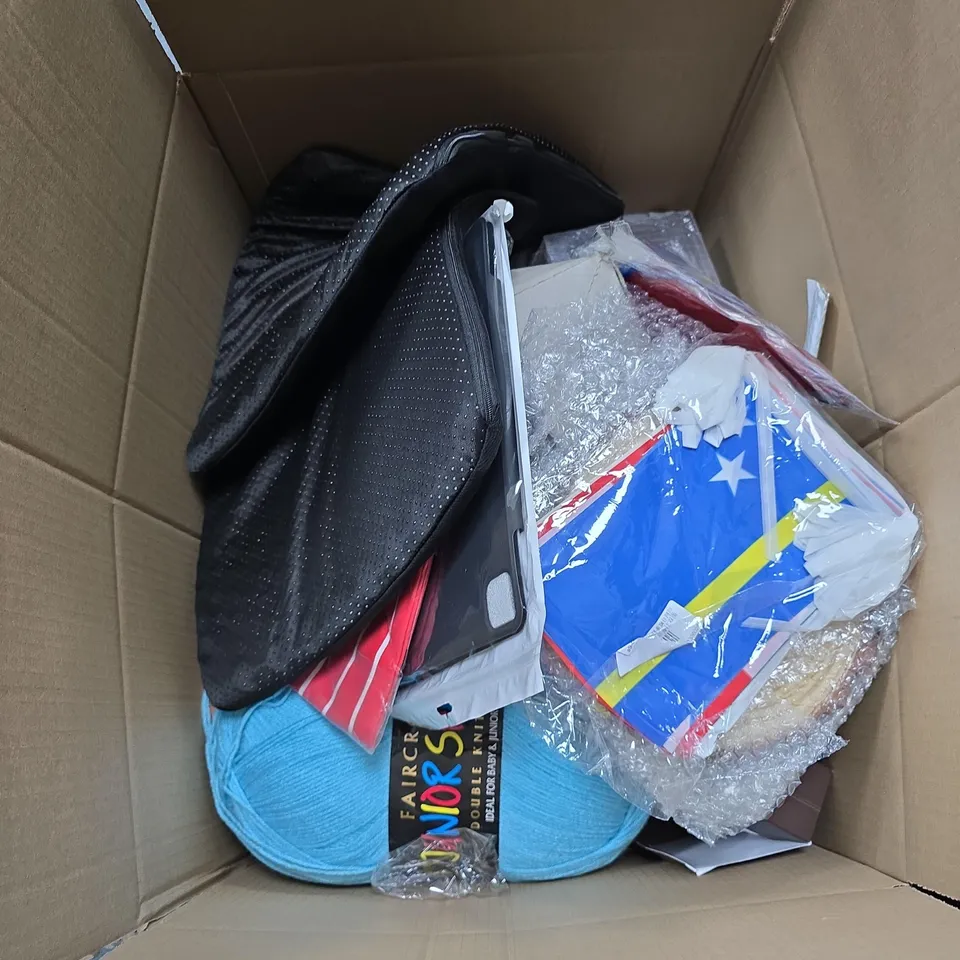 BOX OF APPROXIMATELY 20 ASSORTED HOUSEHOLD ITEMS INCLUDING FAIRCROFT DOUBLE KNITTING WOOL , COTTON QUILT BAG AND FRUIT CUTTER