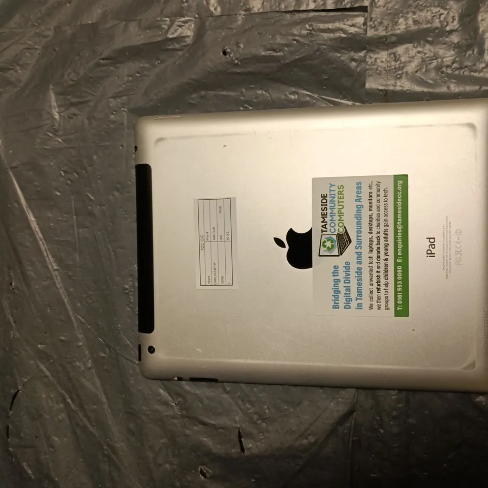 APPLE IPAD 4 16GB – SILVER