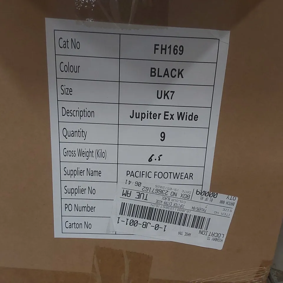BOX CONTAINING APPROXIMATELY 9x BRAND NEW SIMPLY BE BLACK JUPITER EXTRA WIDE SHOES - SIZE 7