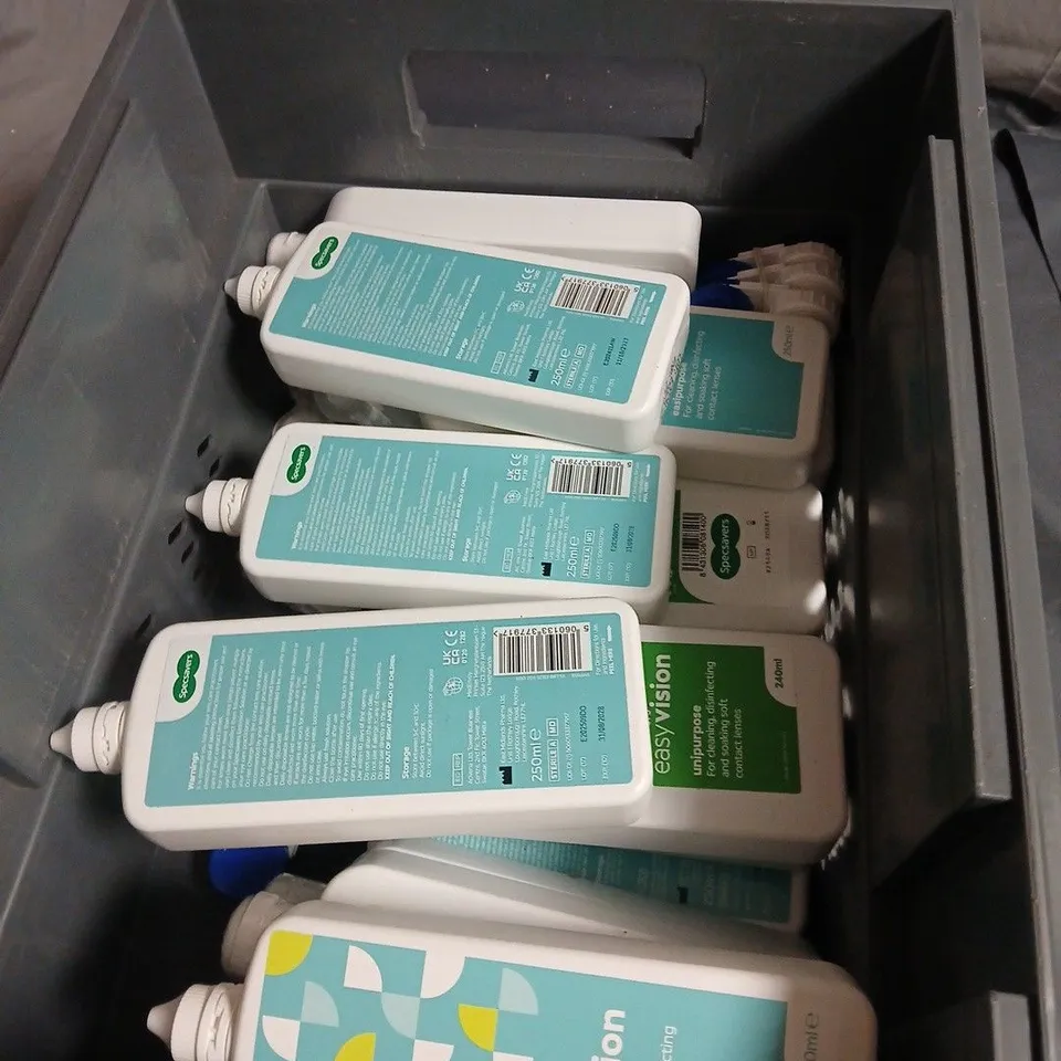APPROXIMATELY 18 BOTTLES OF ASSORTED SPECSAVERS CONTACT LENS SOLUTION 