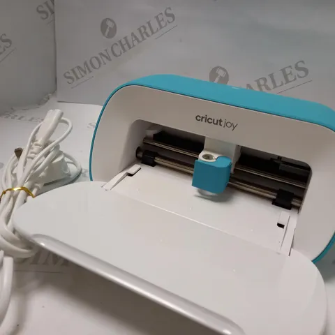 CRICUT 2007992 JOY CUTTING MACHINE