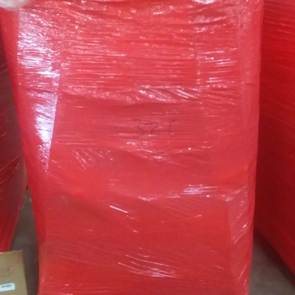 PALLET OF ASSORTED ITEMS INCLUDING LED STRING LIGHTS, LAPTOP SHOULDER BAG, HEXAGON TILES