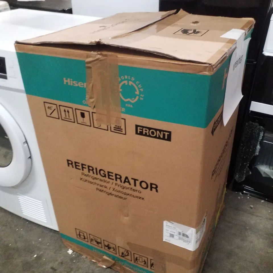 BOXED HISENSE REFRIGERATOR - WHITE