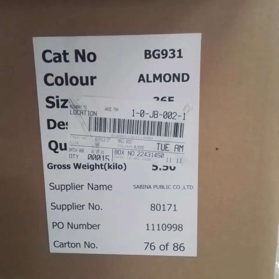 BOX CONTAINING APPROXIMATELY 16 BRAND NEW SIMPLY BEE BODYSUIT 36E ALMOND
