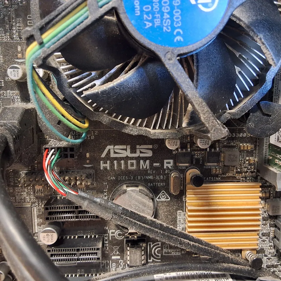 DESKTOP PC WITH CRUCIAL 8GB DDR4 RAM, ASUS H110M-R MOTHERBOARD AND GT-300 POWER SUPPLY