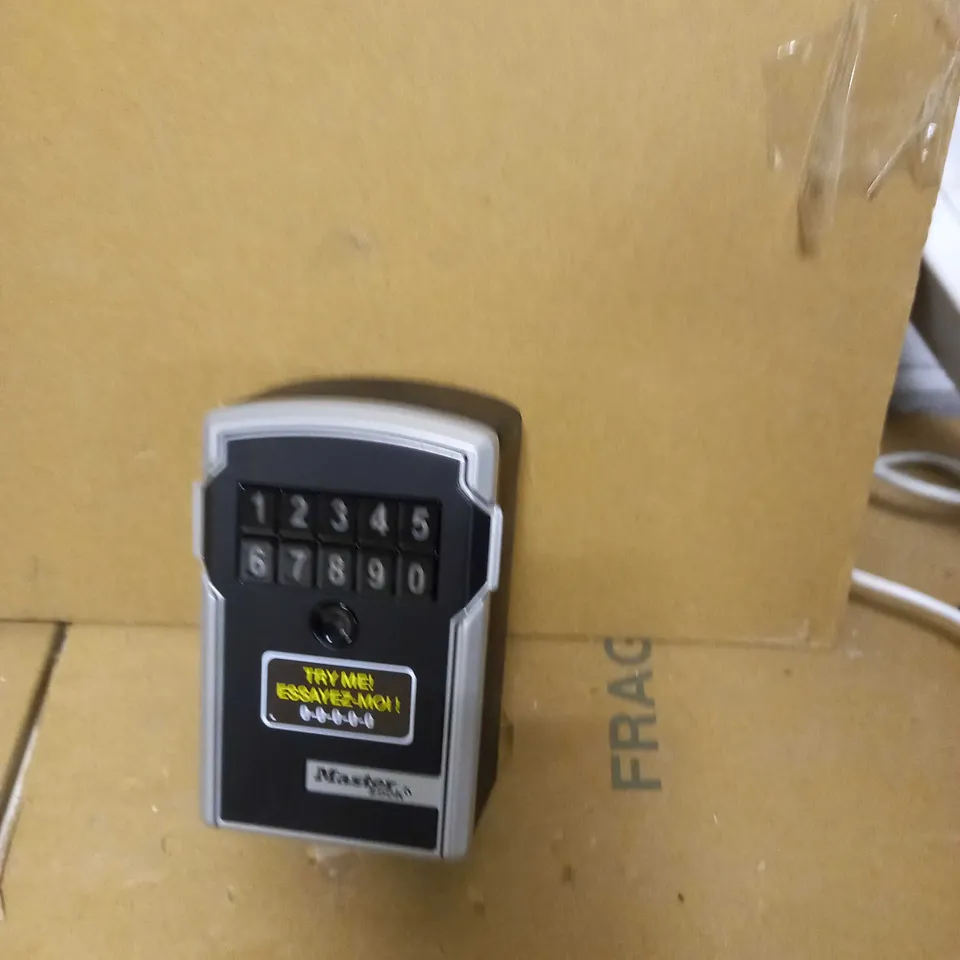 MASTER LOCK SMART LOCK