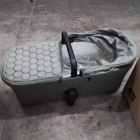 ICANDY CARRYCOT