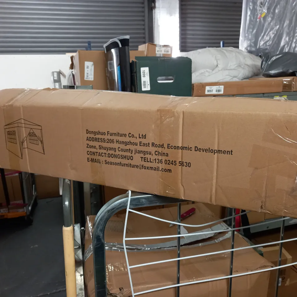 BOXED BLACK TENT - 1PCS/CTN  /  COLLECTION ONLY