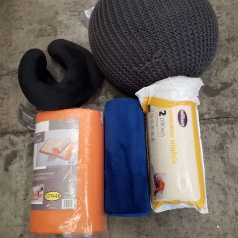 PALLET CONTAINING ASSORTED BEAN BAGS, PILLOWS & ACUPRESSURE MAT