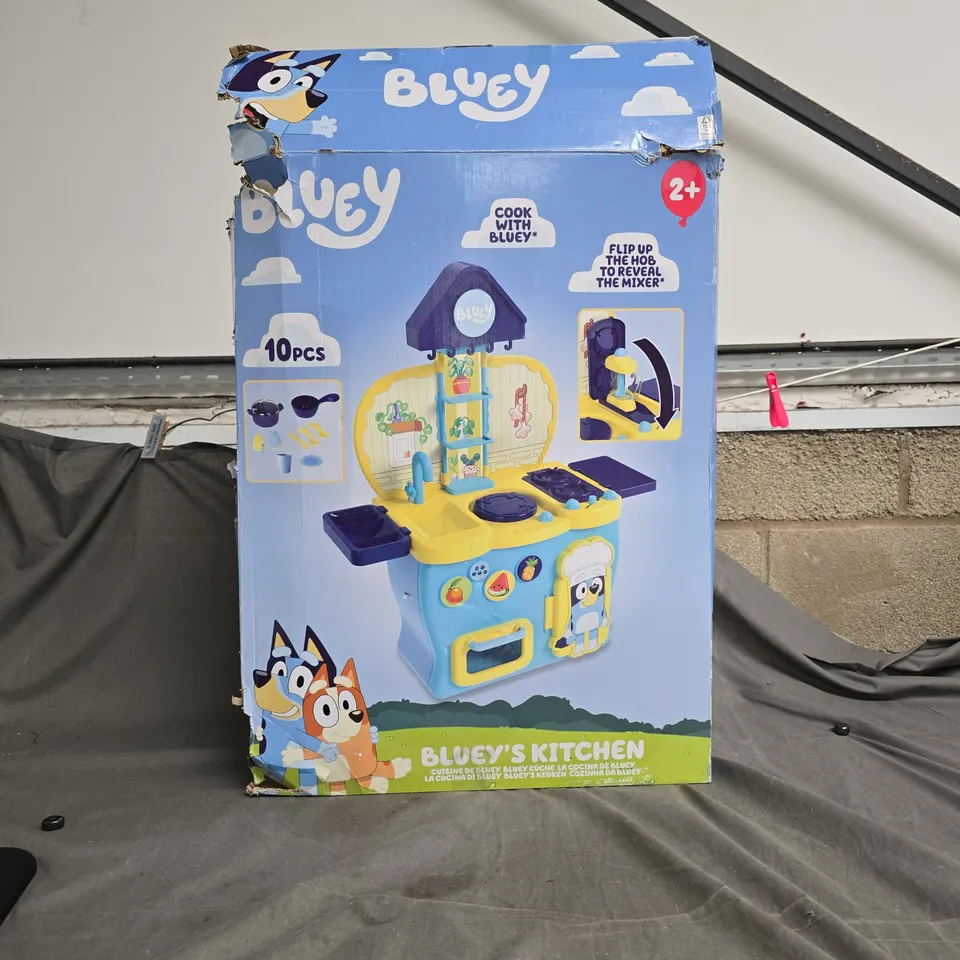 BLUEY'S KITCHEN KIDS TOY