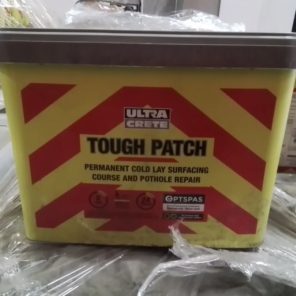 PALLET OF ULTRACRETE TOUGH PATCH POTHOLES REPAIR APPROXIMATELY 26 CASES //EXPIRY DATE 18.05.25 26KG PER CASE