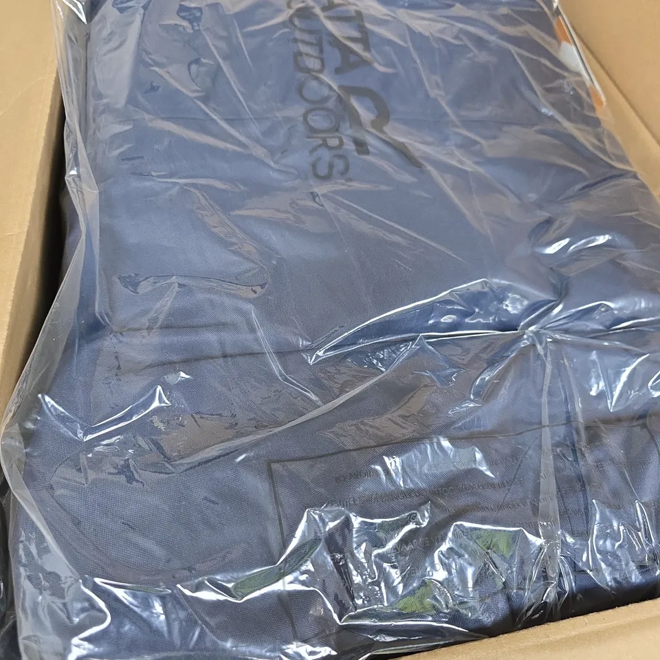 BOX OF APPROXIMATELY 8 ASSORTED BRAND NEW REGATTA CLOTHING ITEMS IN VARIOUS STYLES, COLOURS AND SIZES 