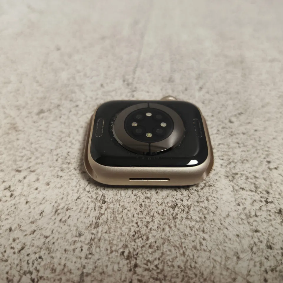 APPLE WATCH SERIES 9 - A2978