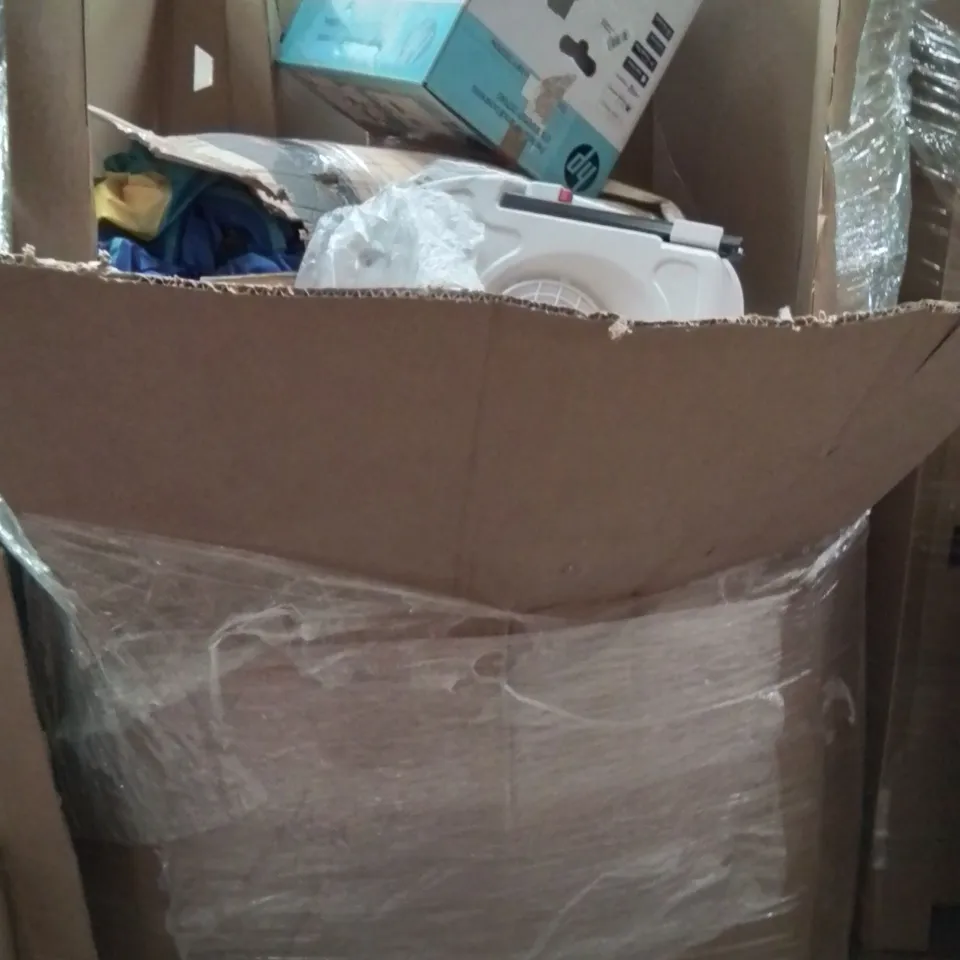 PALLET OF ASSORTED HOUSEHOLD GOODS AND PRODUCTS TO INCLUDE;CAR SEAT,PHONE CASE,SCREEN PROTECTORS
