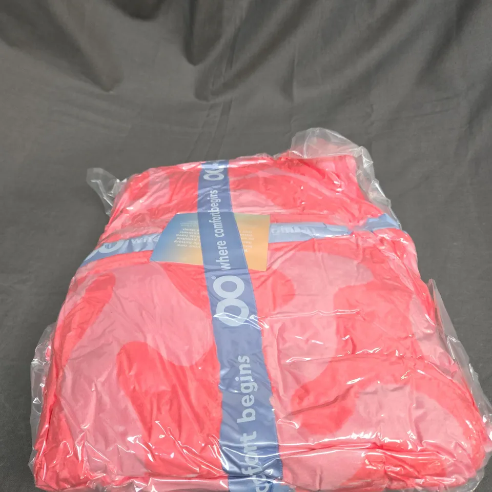 SEALED OODIE PINK SWIRL DRESSING GOWN 