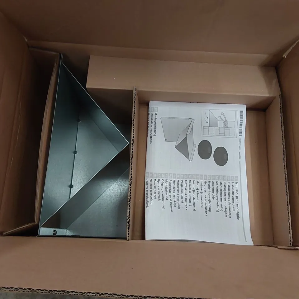 5x BRAND NEW BOXED NEFF Z5138X5 STANDARD RECIRCULATION KITS FOR COOKER HOODS (5 BOXES)