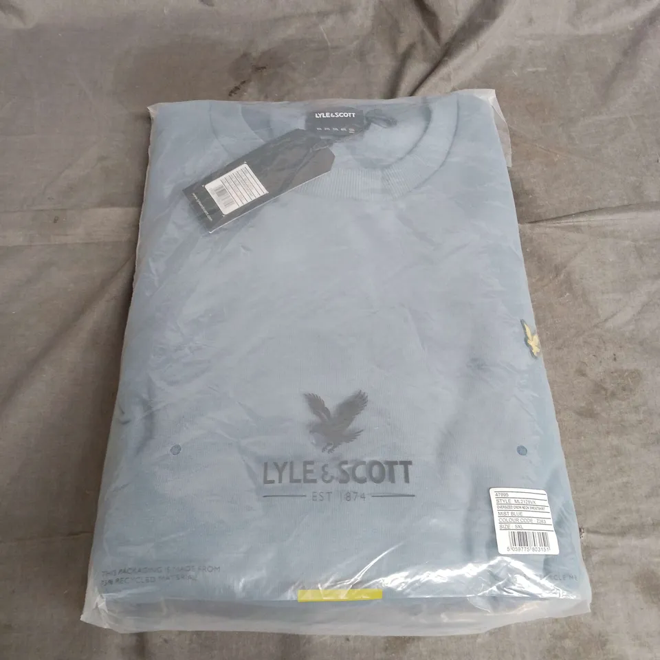 BAGGED LYLE & SCOTT OVERSIZED CREW NECK SWEATSHIRT IN MIST BLUE SIZE 5XL
