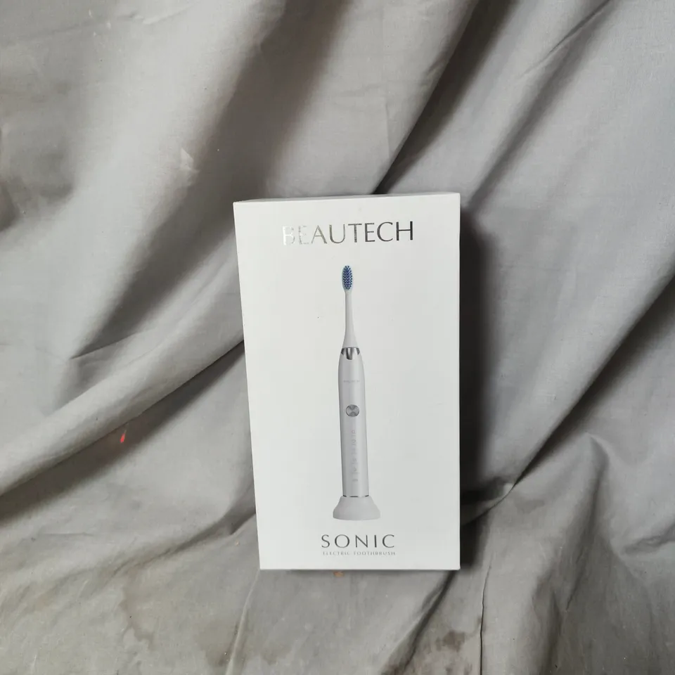 BEAUTECH SONIC ELECTRIC TOOTHBRUSH – BOXED