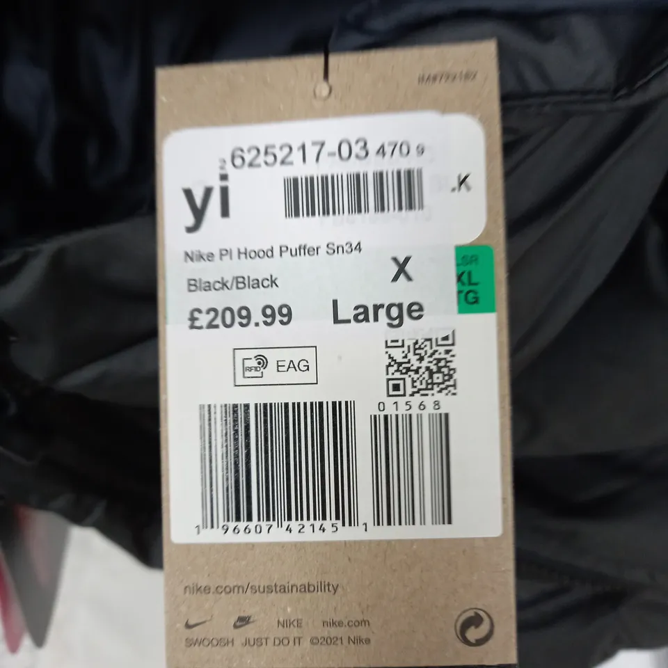 NIKE PUFFER COAT WITH HOOD SIZE XL