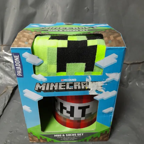 BOXED PALADONE MINECRAFT MUG & SOCKS SET