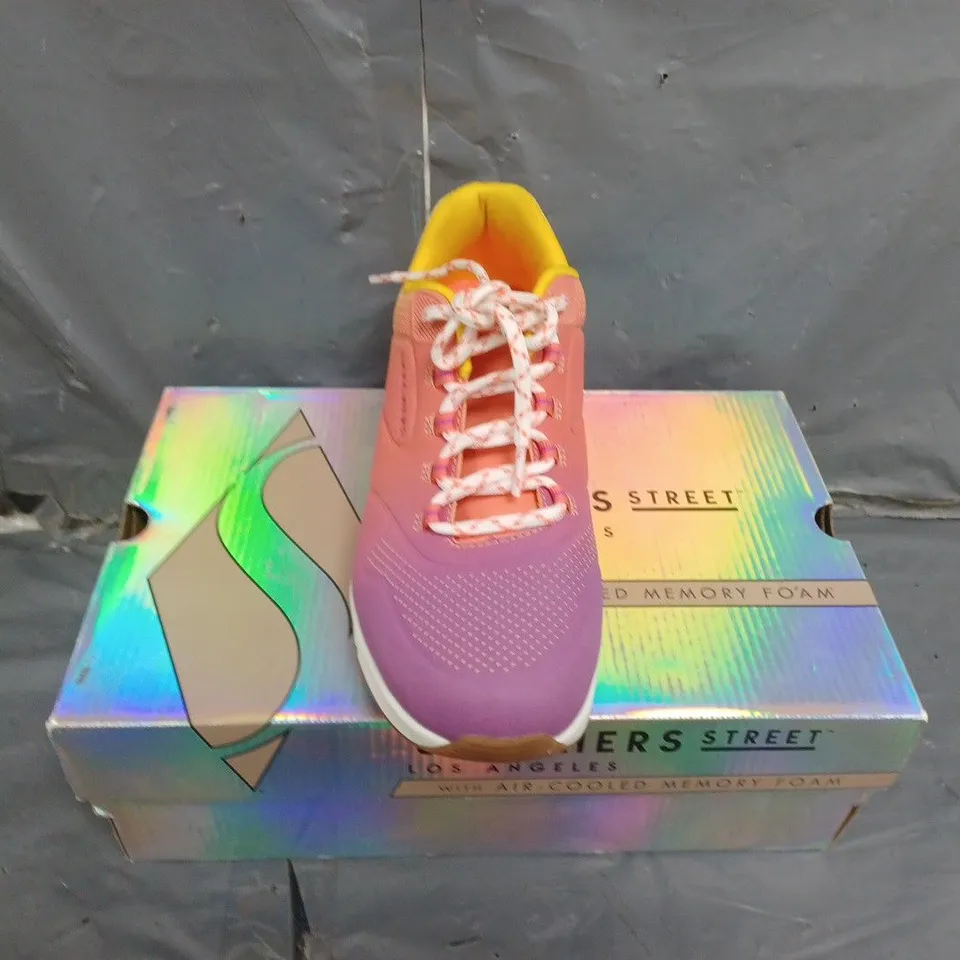 BOXED WOMENS SKECHERS AIR-COOLED MEMORY FOAM TRAINERS SIZE 6
