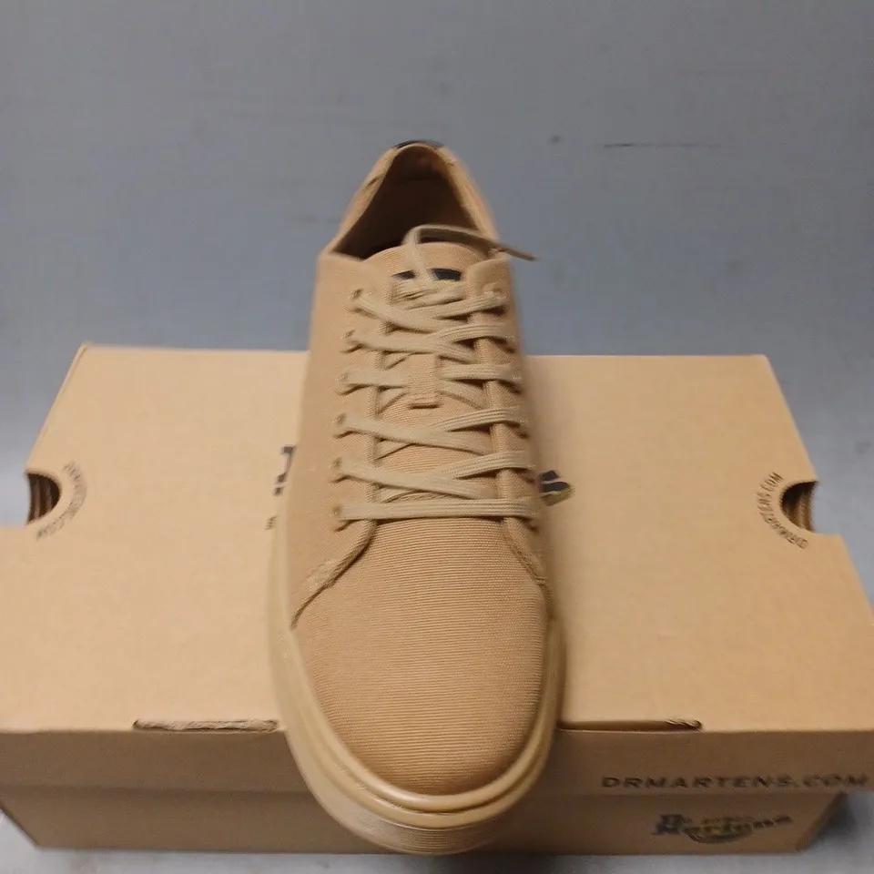 BOXED PAIR OF DR.MARTENS DANTE CANVAS SHOES - UK SIZE 8
