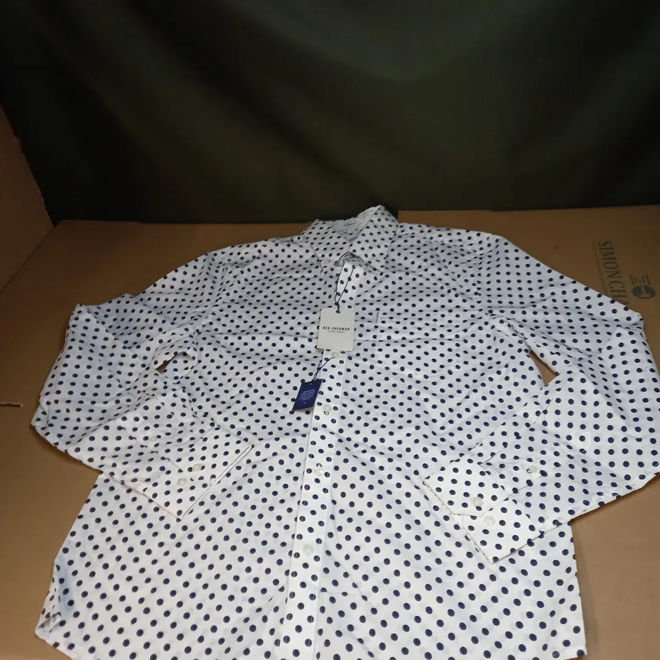 MENS BEN SHERMAN OFF WHITE POLKA DOT SHIRT SIZE L