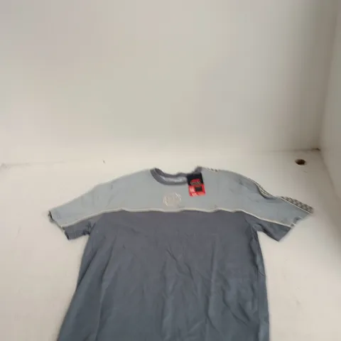 MEN'S COLOUR-BLOCK T-SHIRT β LIGHT & NAVY BLUE, SIZE UK M (M)