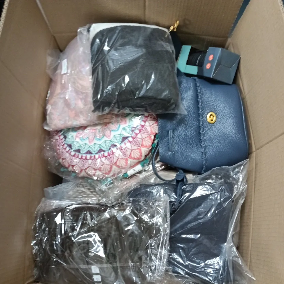 BOX OF APPROXIMATELY 14 ASSORTED ITEMS TO INCLUDE: ZILIPOO 3D FRAME PAINTING 